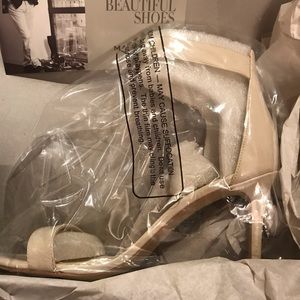 Marc Fisher -new sandals -light natural